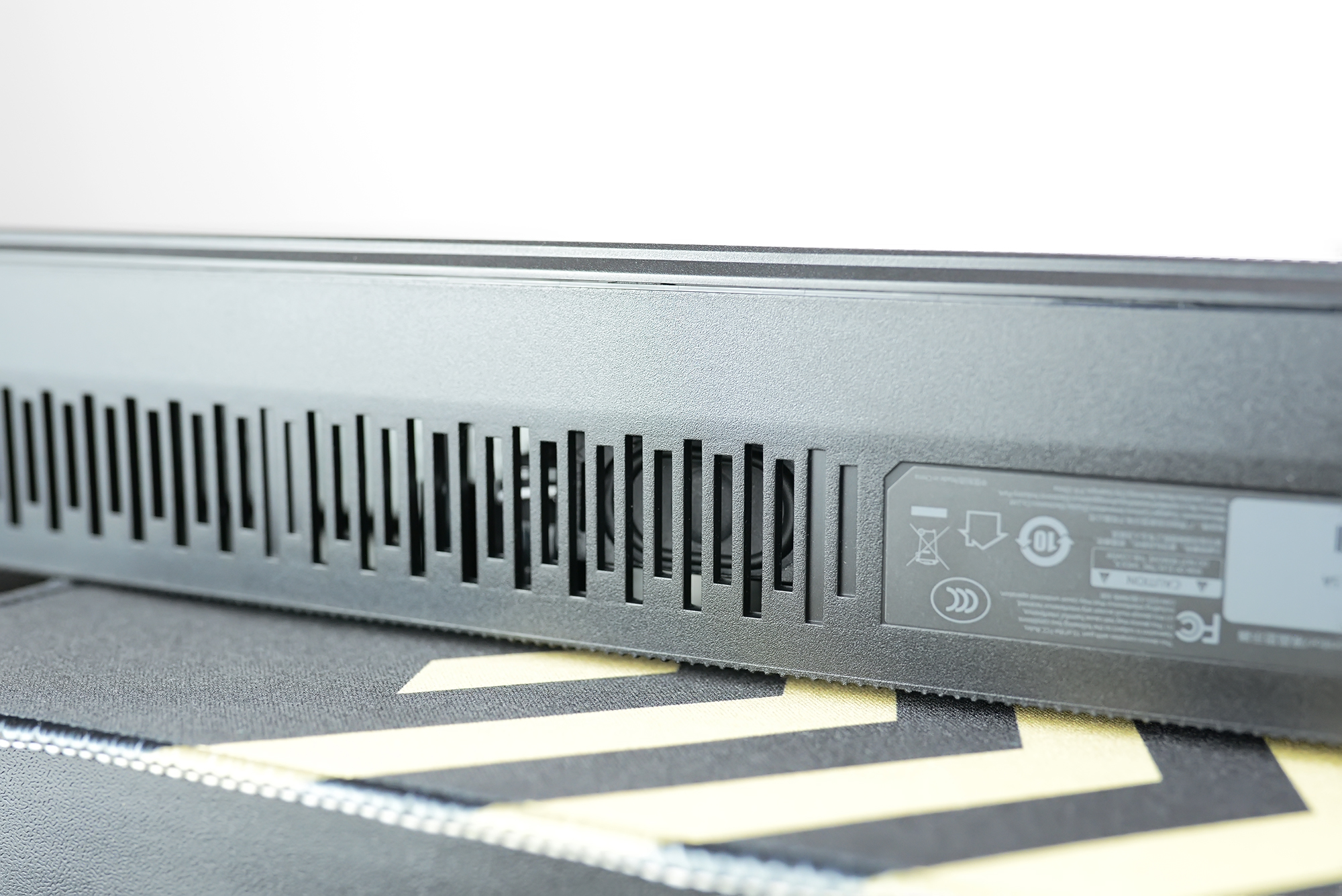 小米4k显示器和华为显示器对比,小米4k显示器和华为4k显示器