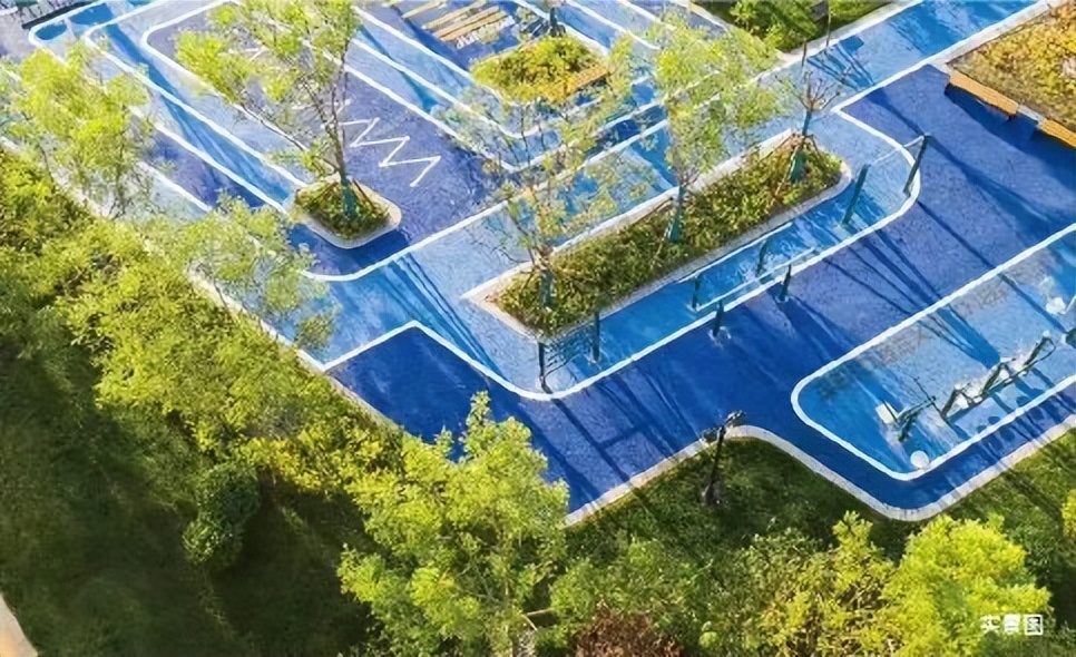 一公里内的高铁生活有多精彩？四季华府给你答案！性价比如何？