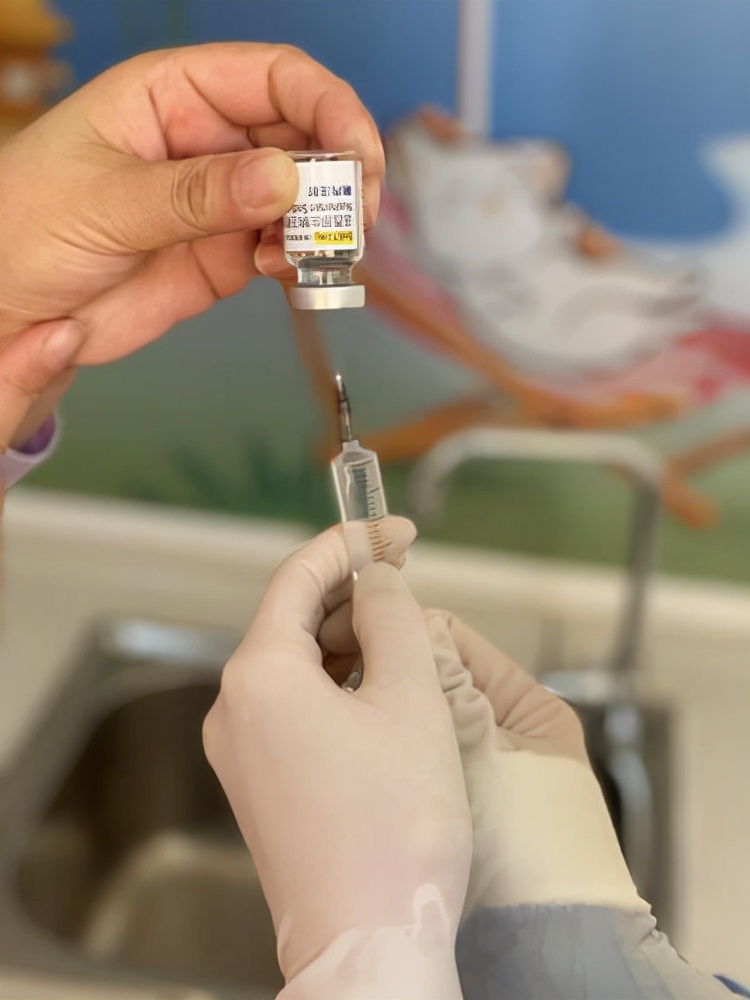 诺西那鞘内注射全过程,贵州首例诺西那生钠注射患者