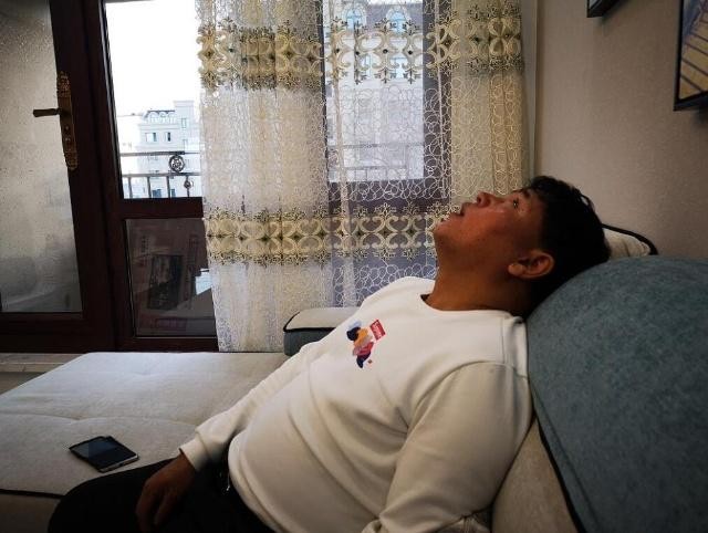 他蒙冤入狱,姐夫花59万帮他,他获得赔偿后只给姐夫5万元