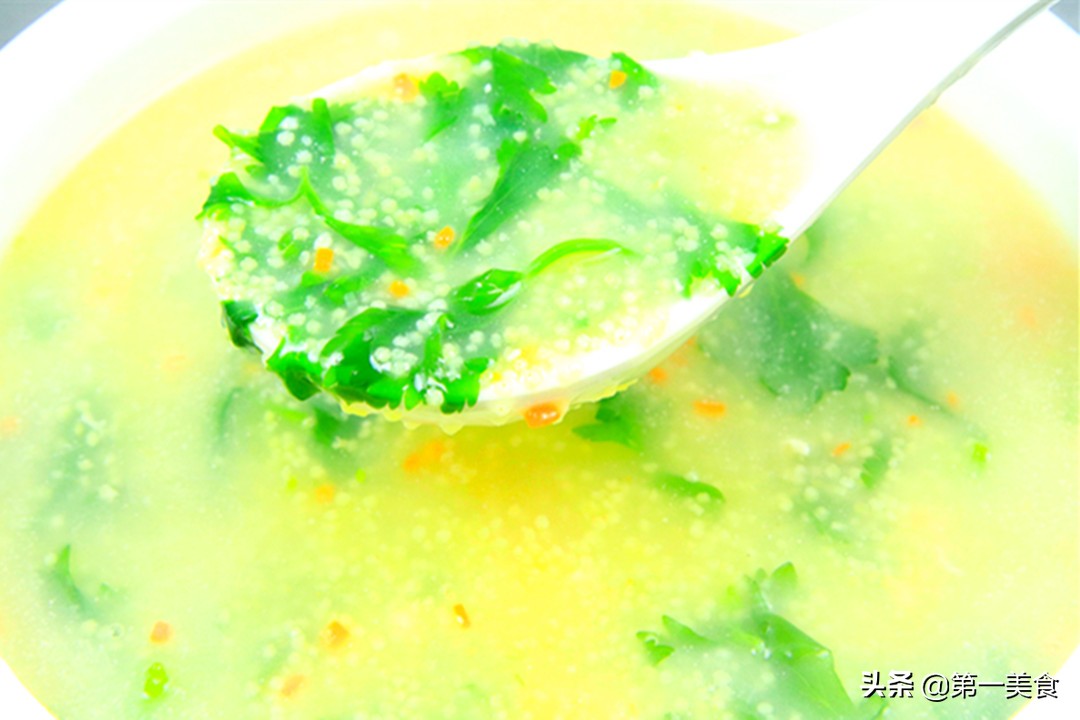 中国航天员的饮食vs外国人伙食,航天员的一日三餐是怎么安排的