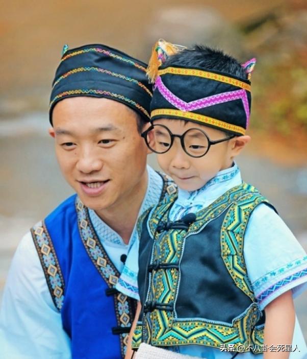 《爸哪》过去9年，萌娃发展各有不同，有运动员，也有钢琴王子