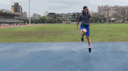 良好的弹跳,好的起跳技术