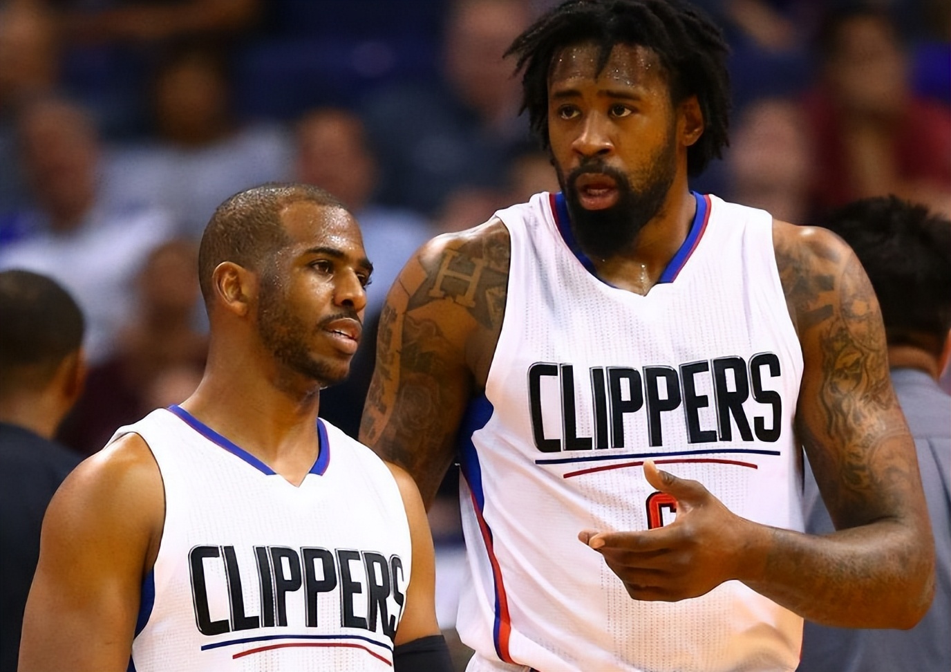 保罗几次入选最佳阵容,攻防一体现役球员