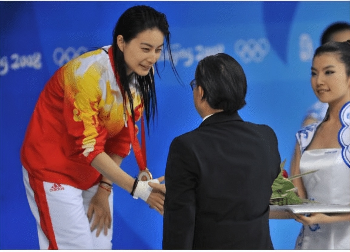 霍启刚晒郭晶晶照,霍启刚郭晶晶甜蜜合照