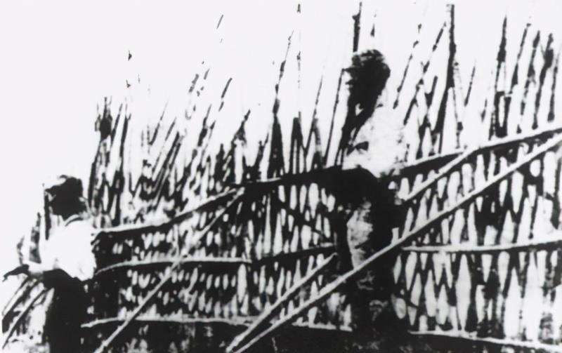 新四军战士腹背受敌,腹背受敌的新四军