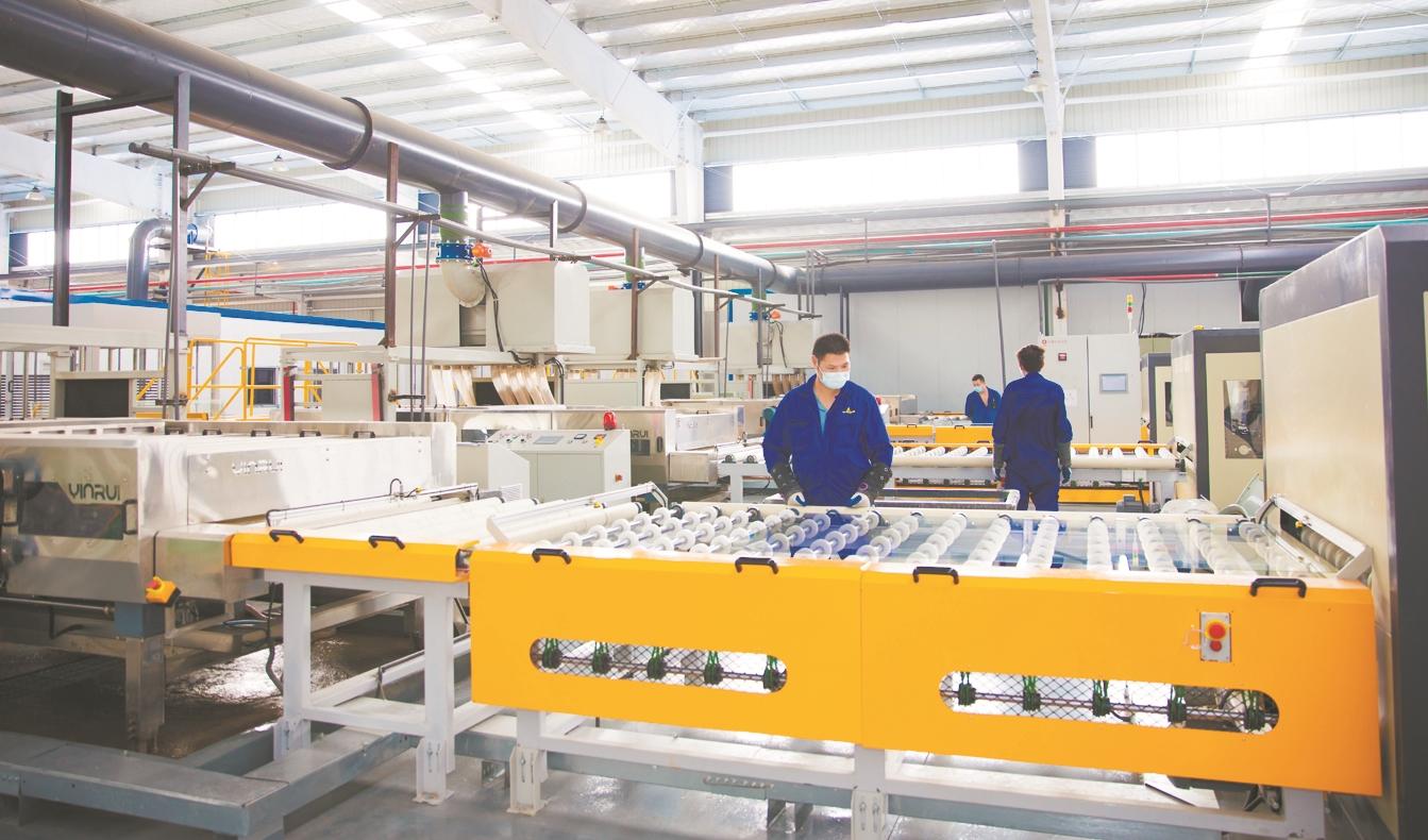 洪湖建设三个百亿园区打造三大百亿产业