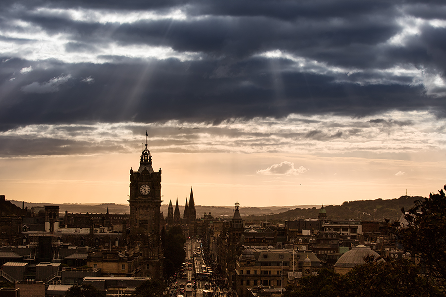 爱丁堡edinburgh是什么,爱丁堡一个充满文学气息的城市