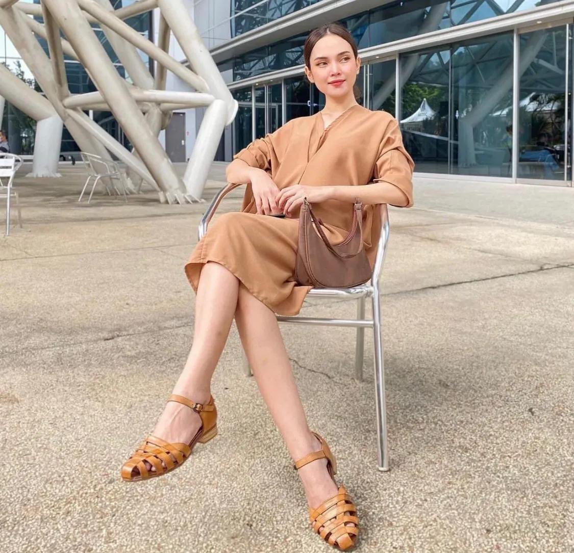 今年流行什么罗马鞋好看,今年最流行的小个子罗马鞋