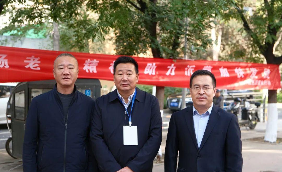 热血沂蒙：西山枫林的奇遇