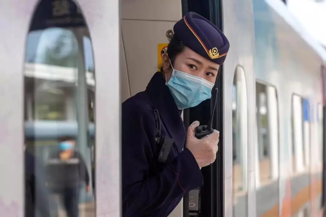 护目镜跟防尘口罩,防风口罩带护目镜