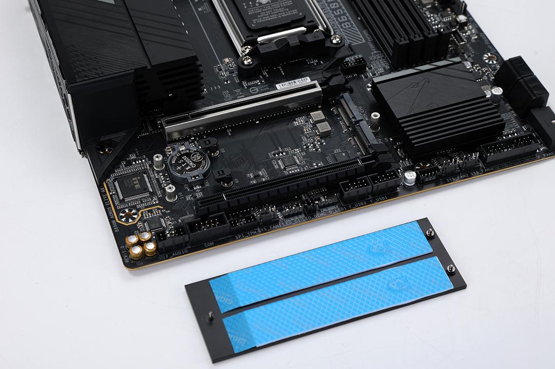 amd7000系显卡原价,amd7000系主板价格为什么这么贵