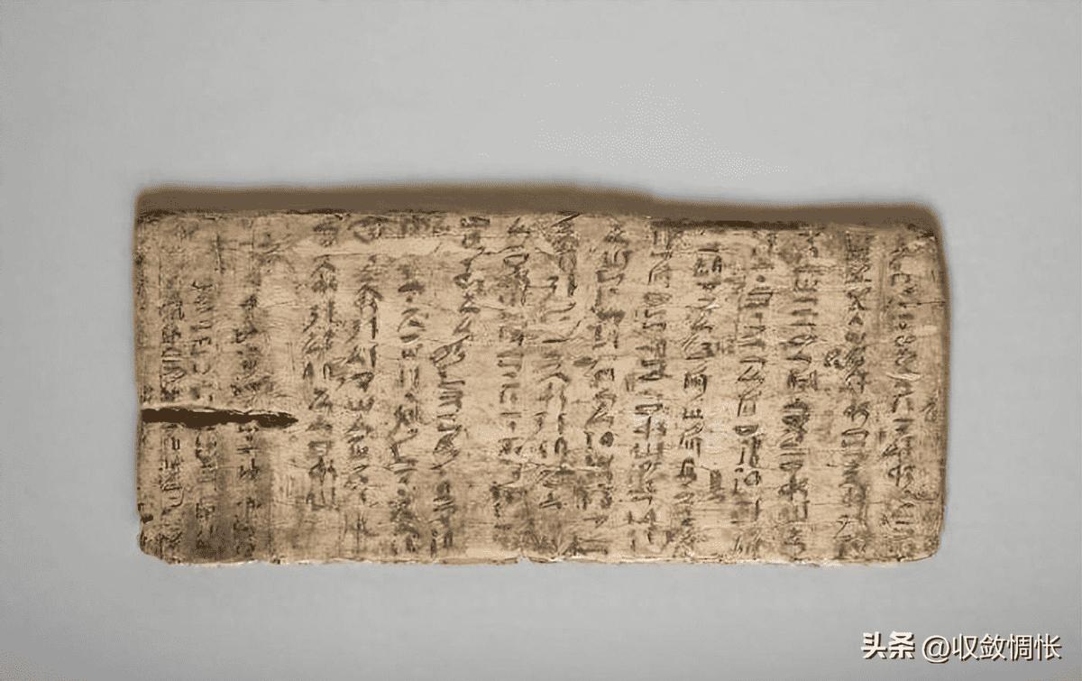 21张真实又罕见的老照片，阴毛假发工作者，我怀疑他用错地方了