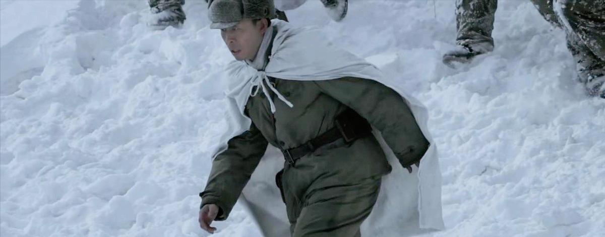 张艺谋谈狙击手和长津湖的区别,张艺谋预告片梗