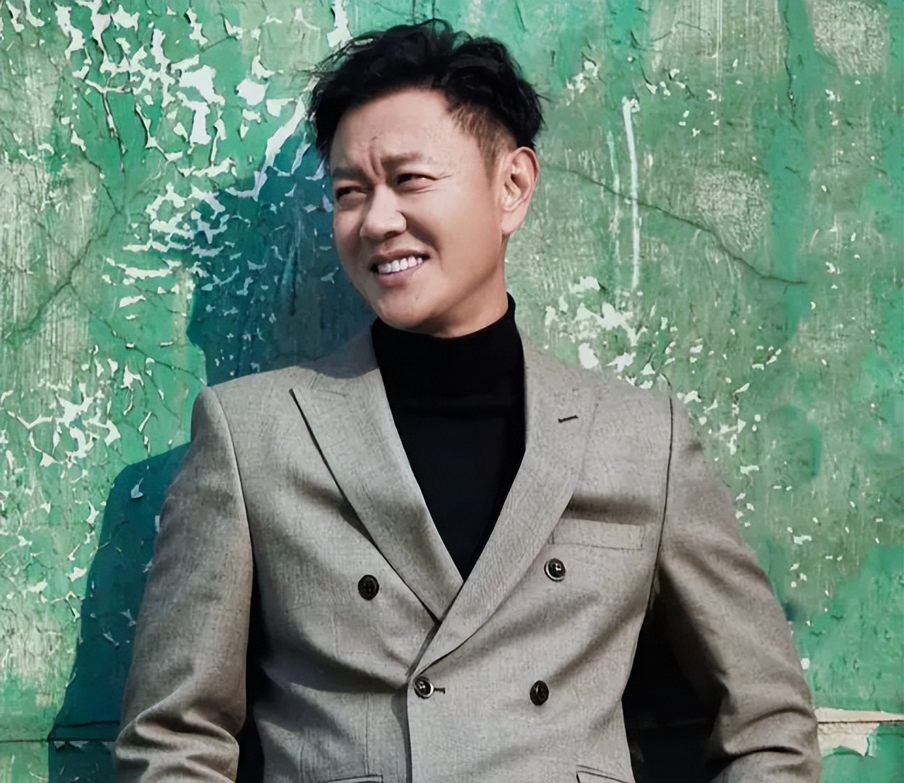 冯嘉怡53岁生日,冯嘉怡个人资料