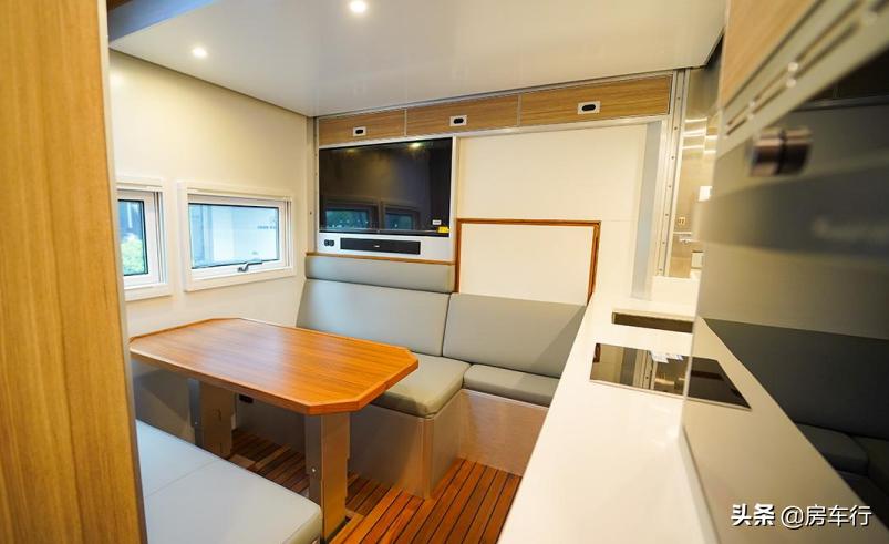 蓝牌五座德国曼重卡房车,b级越野豪华房车大全100万以上