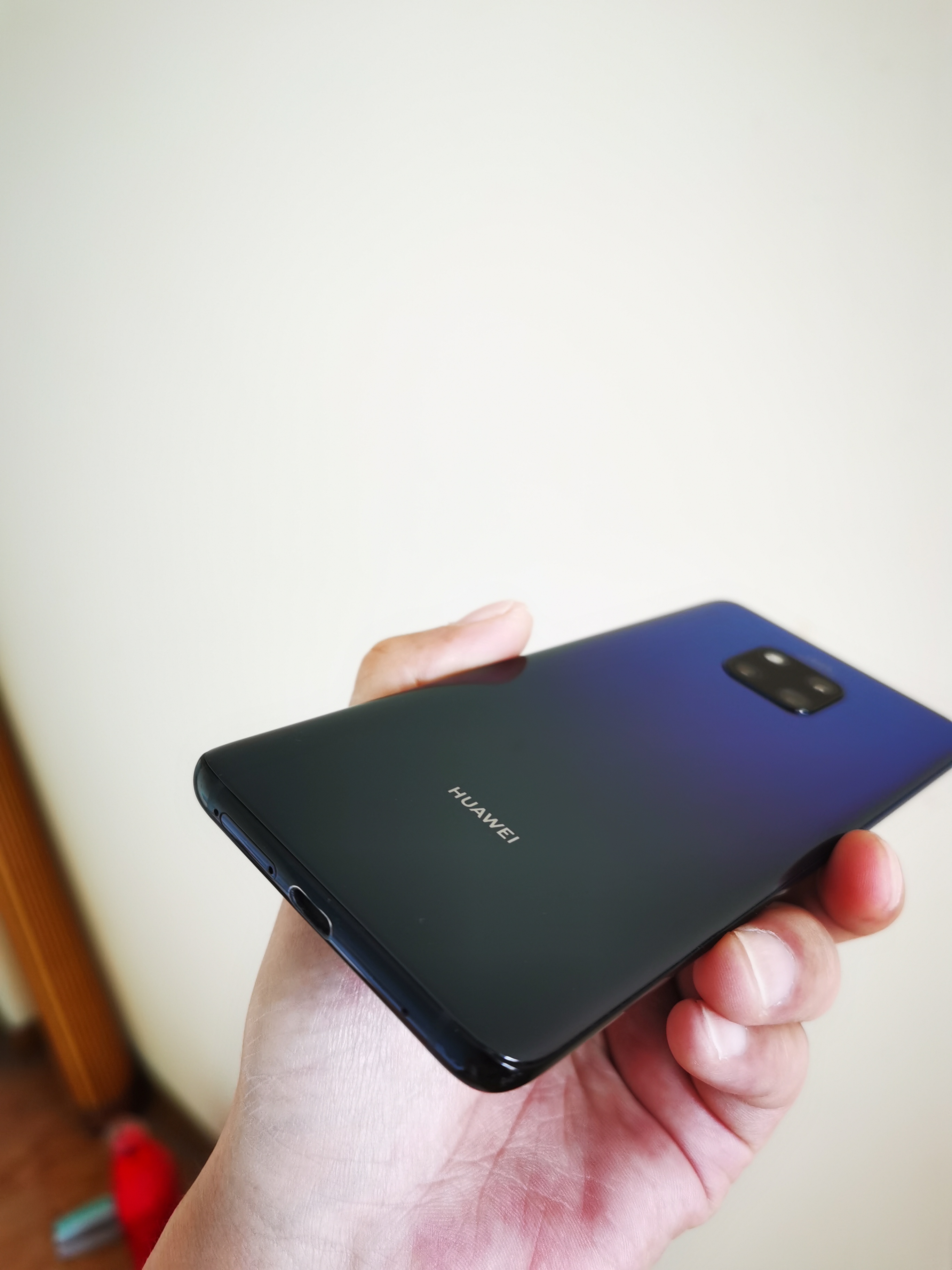 二手华为mate20值得购买吗,二手好用的华为手机