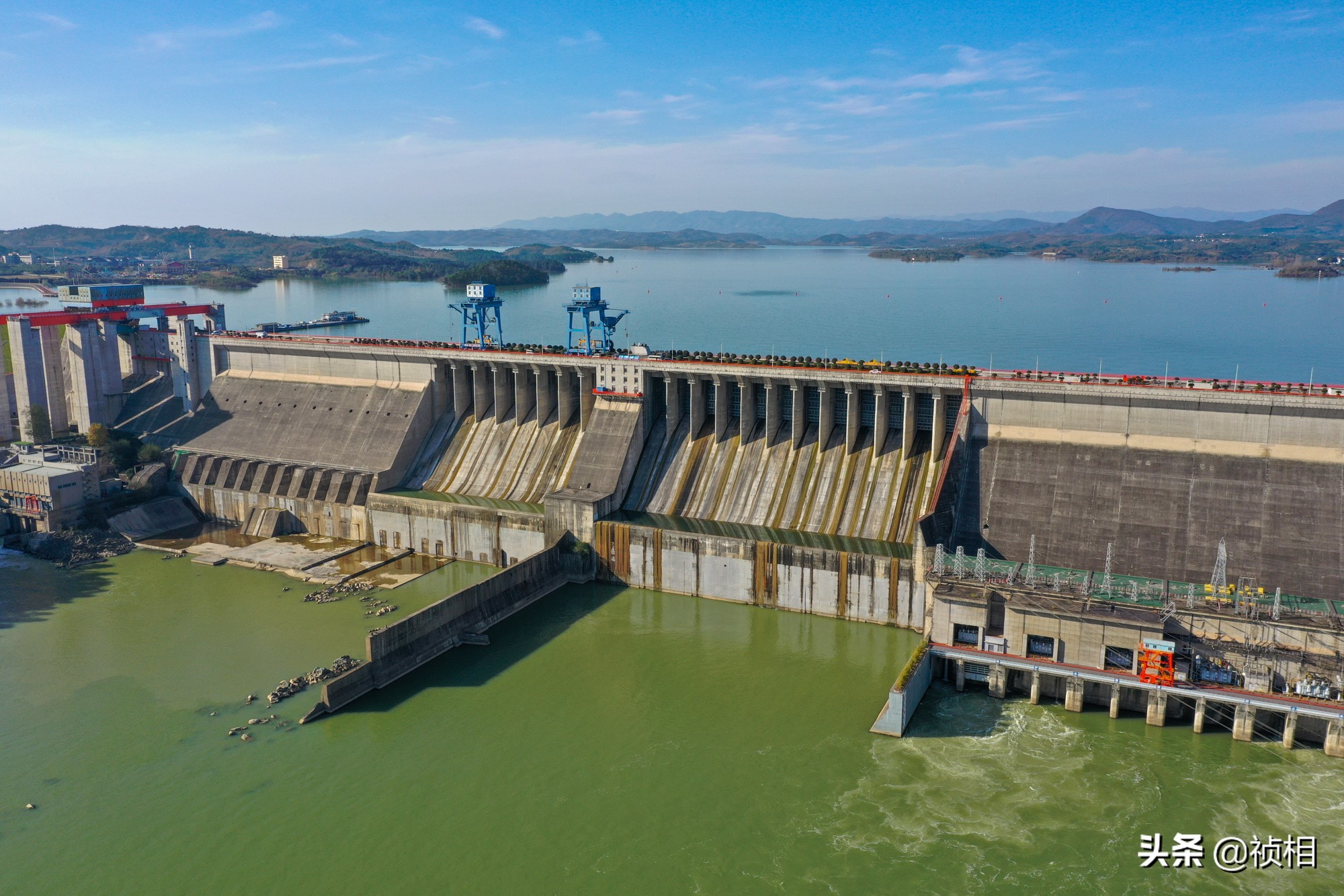 丹江口大坝最大坝高是多少,湖北丹江口市大坝视频