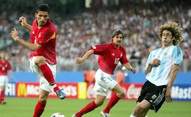 2014德国队主客场球衣,德国队女足历届球衣