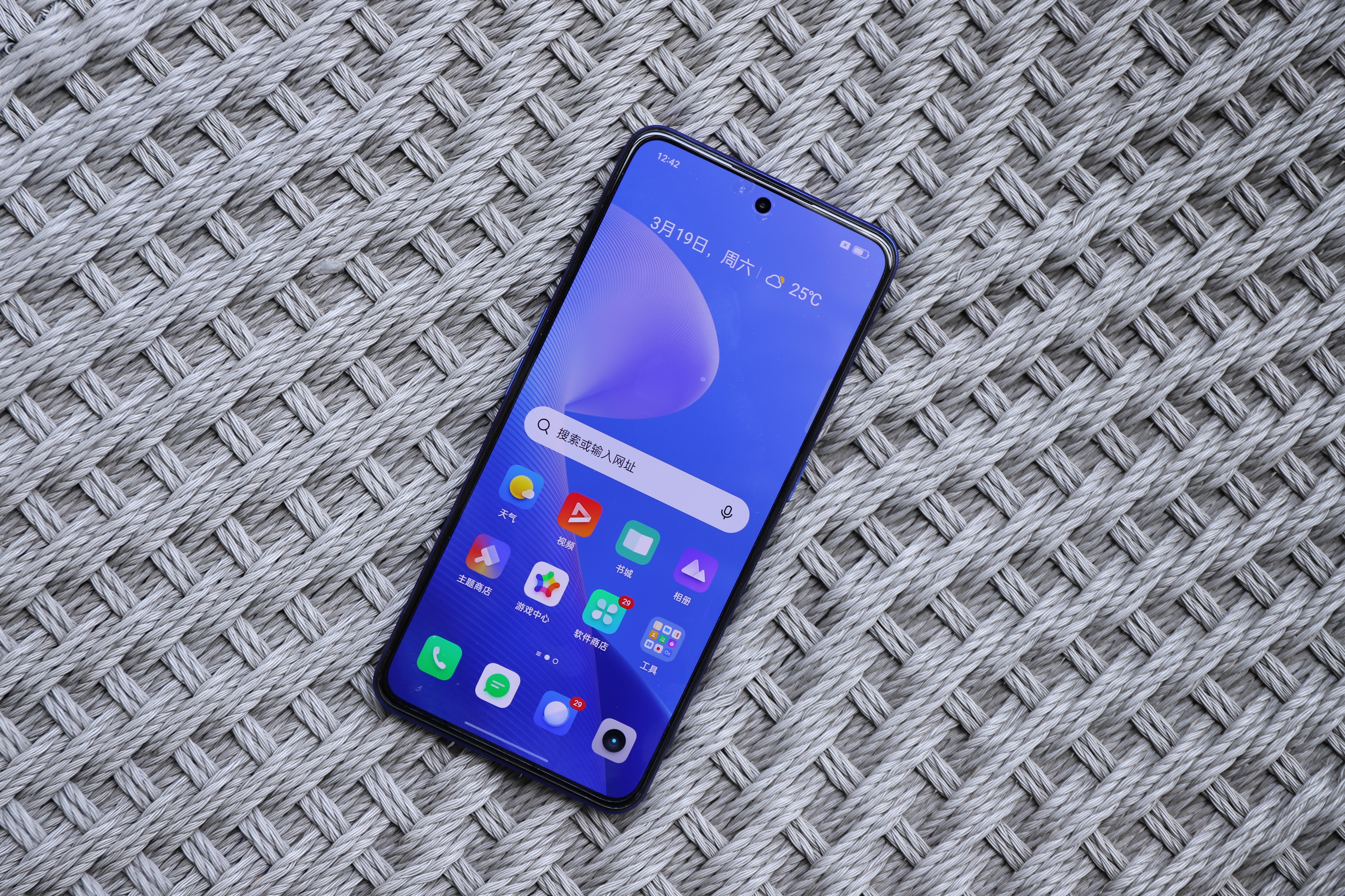 买手机别瞎挑适合自己才是最好的,买手机很纠结不知道怎么选