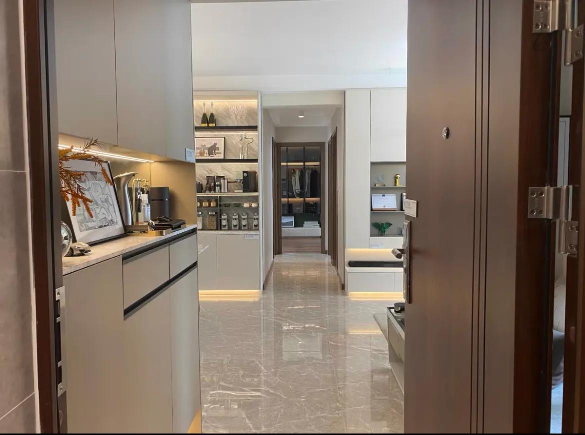 广州西保利梦想城,梦珑湖