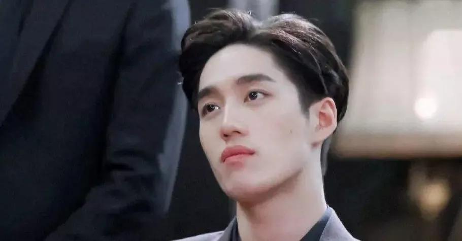 故事：沈知衡，你要发疯是吧，继续，腿不是废了么，下面也废了吧