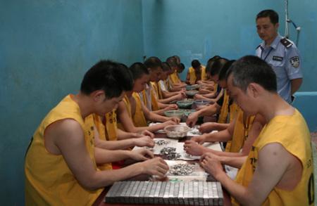 打火机拆解价值,一个打火机拆多少配件出来