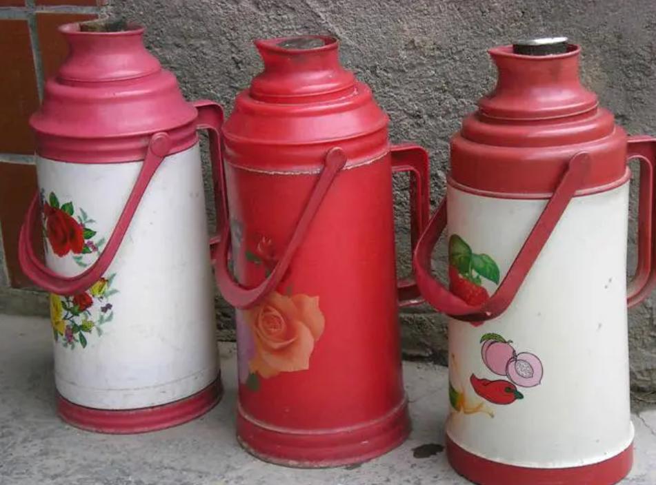 去除暖瓶里水垢的办法,暖瓶里的水垢用沙子能不能去除