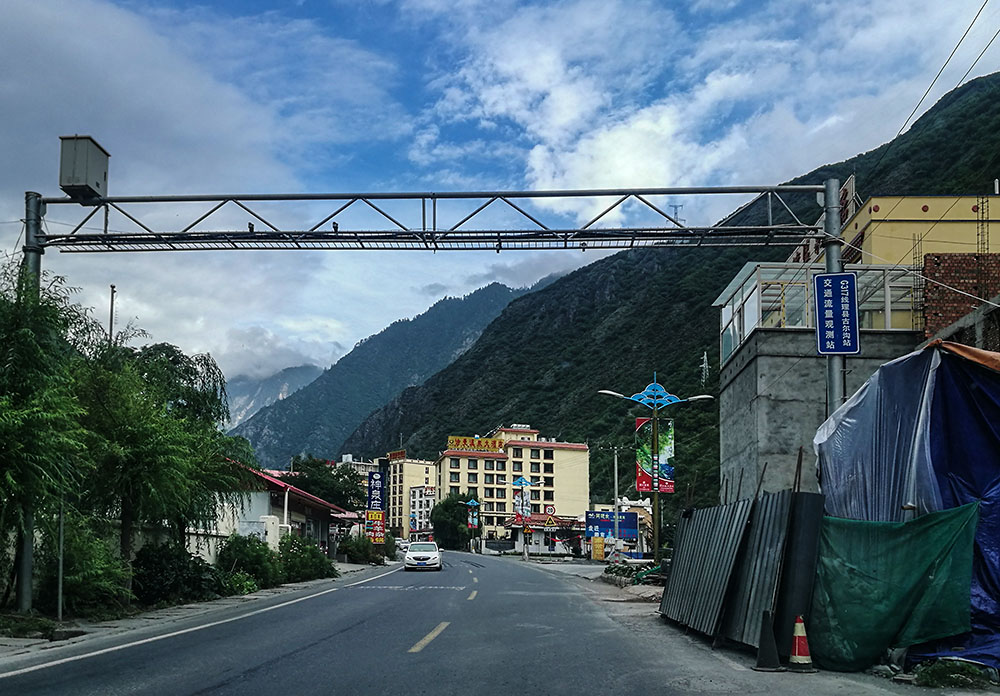 西部大草原旅游攻略,四川红原大草原自驾旅游攻略