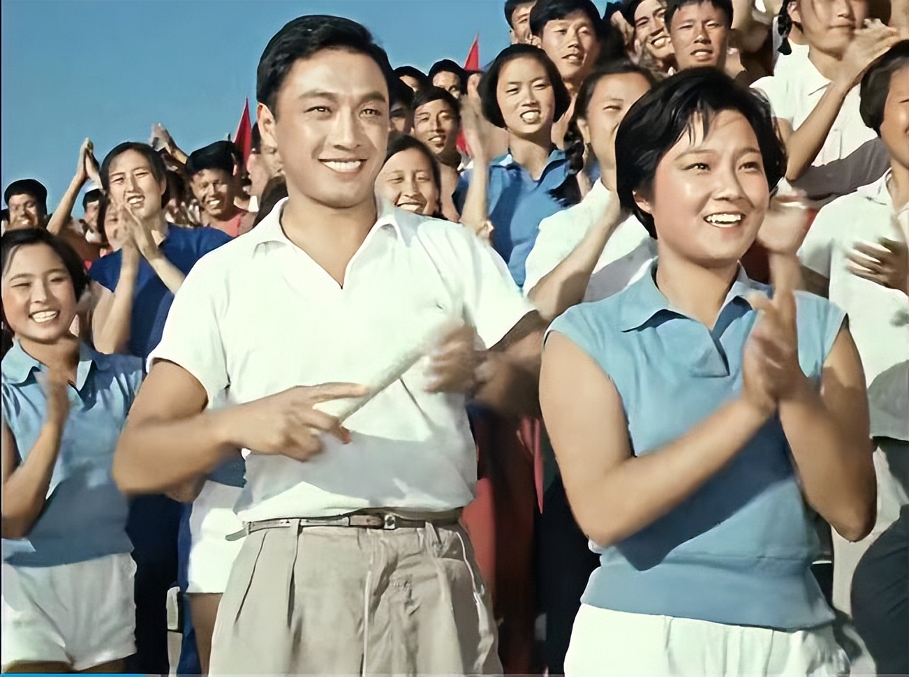 58年前的五好电影画面美歌好听女主角青春靓丽男主角人帅嗓音性感