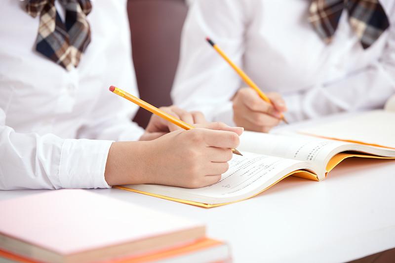 中职生怎么在部队提升学历,中职生有哪些提升学历的途径