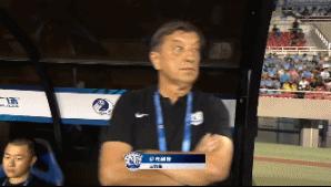 李玮峰接手广州城第一场就赢了，真正的一场赢球，居然有杂音