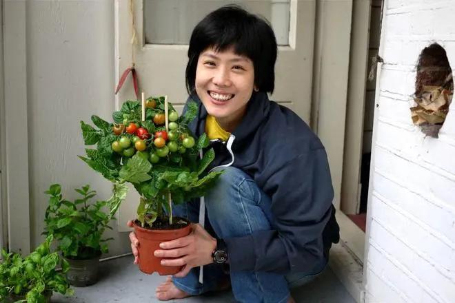 45岁新手妈妈生娃后又拍了部功夫片