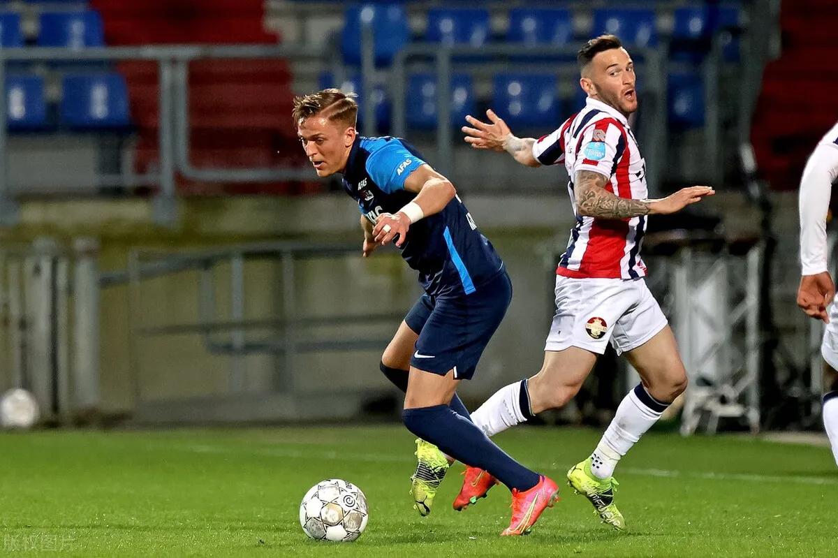 今日足球推荐拉齐奥vs维罗纳,足球前瞻拉齐奥vs克雷莫塞