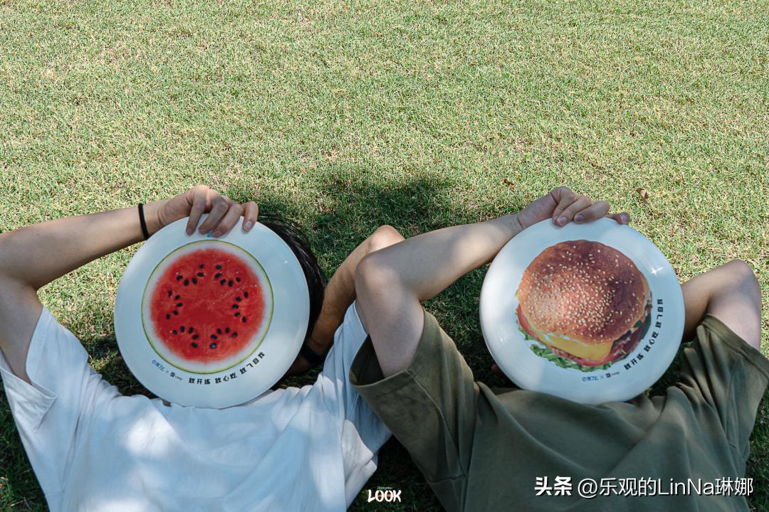 喜茶奈雪品牌联名对比,喜茶联名的品牌有哪些呢