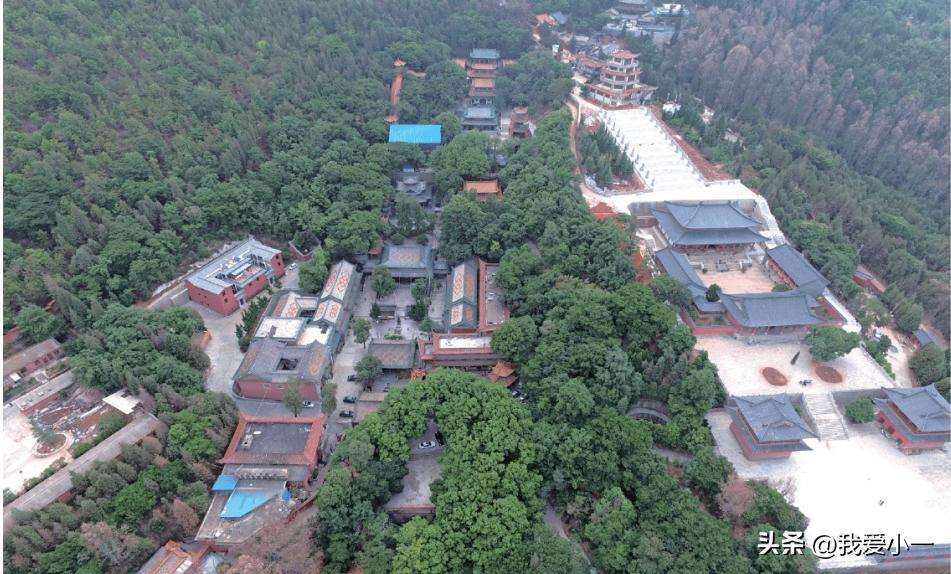 云南昆明古建筑群图,云南省昆明市官渡古镇古建筑