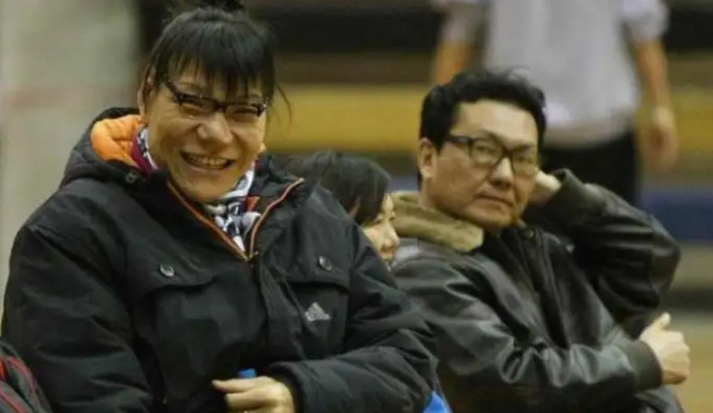 奥尼尔是郑海霞的偶像吗,郑海霞真的是奥尼尔偶像吗