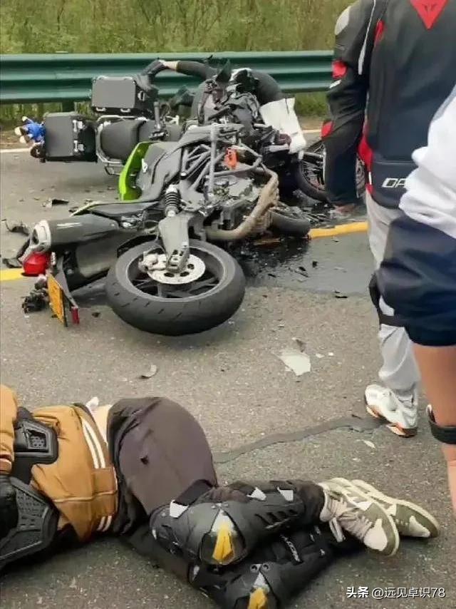 机车骑手意外事故,机车出事故骑手痛哭