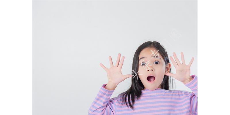 婆婆帮小姑子带孩子住我们家,婆婆带孙子照顾瘫痪老人