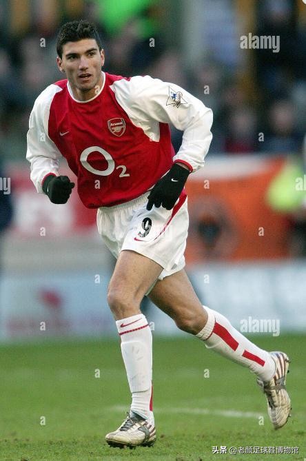 菲戈跑男穿的运动鞋,菲戈职业生涯穿过的足球鞋