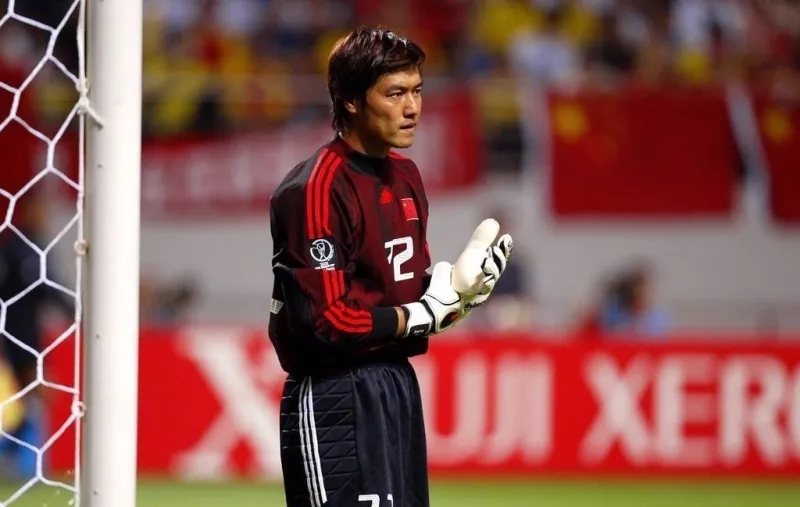 踢假球被处罚降级,踢假球被判10年