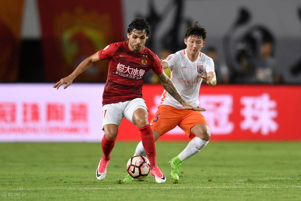 困境中广州队克服困难,广州足球俱乐部困境