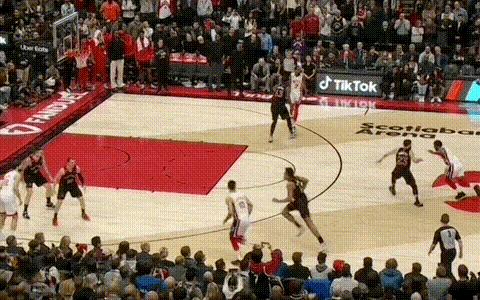 生涯第一场压哨绝杀进球,生涯首次命中压哨绝杀约老师