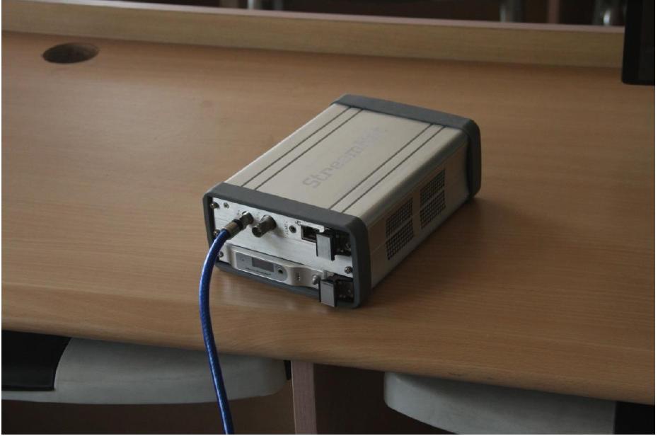 嵌入式卫星气象水文数据广播接收终端系统设计与实现