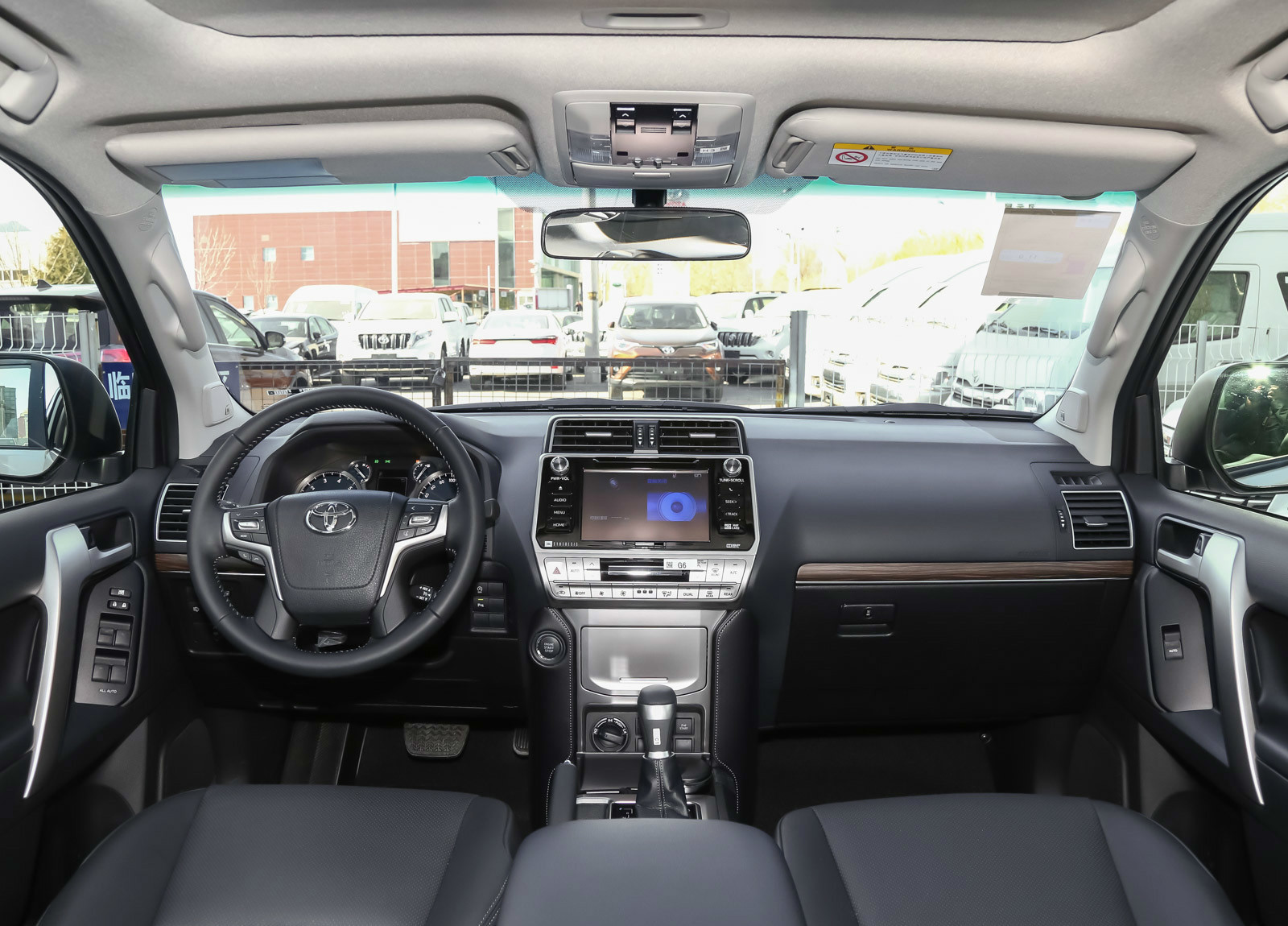 普拉多最便宜的车型是哪一款,普拉多历代车型哪个好