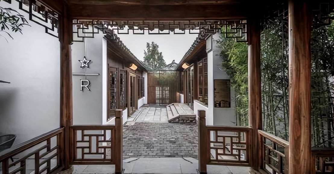 西安一咖啡馆店主称因影响城市面貌永久停业