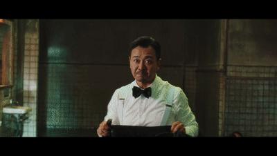 大长腿晶女郎+“过气”动作明星，这组合想不烂都难