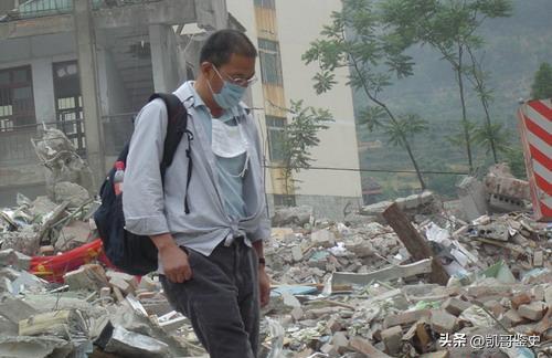 “中国首富”把矿泉水和疫苗变成“印钞机”，这操作马云都看不懂