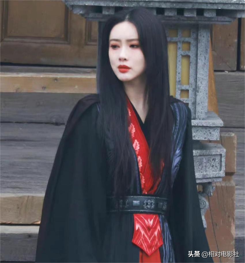 83版射雕英雄传穆念慈被梅超风打,射雕英雄传穆念慈好看吗