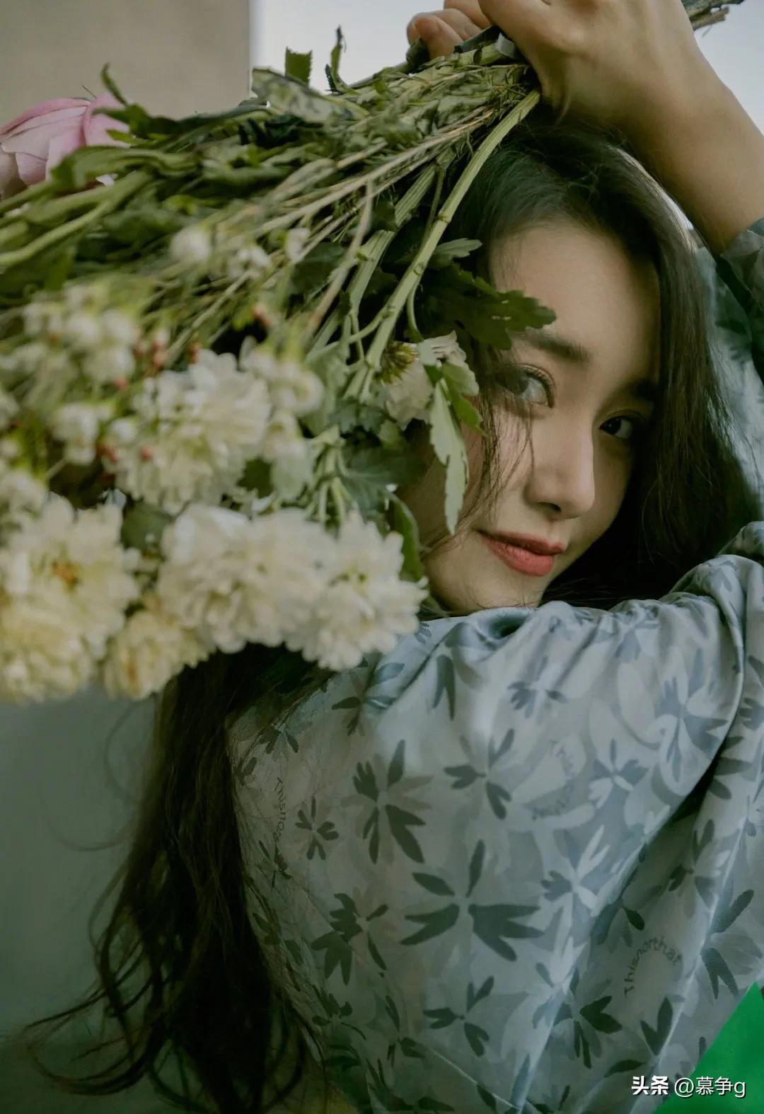 天呐,好美的女鹅,快递本子